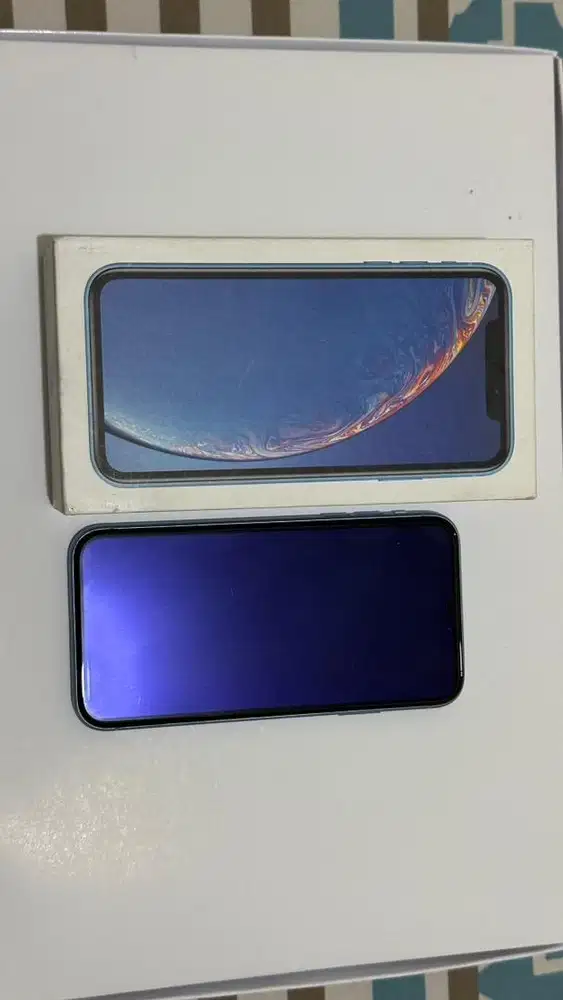 Iphone XR 256 GB second warna Blue Jaksel