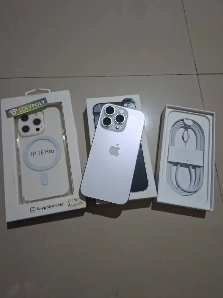 Iphone 16 pro 128gb white garansi resmi ibox