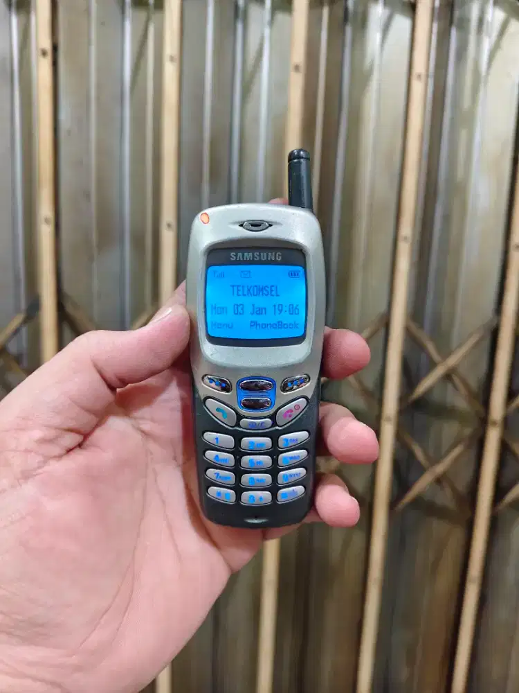 Samsung SGH-R220 Full Original mulus all operator