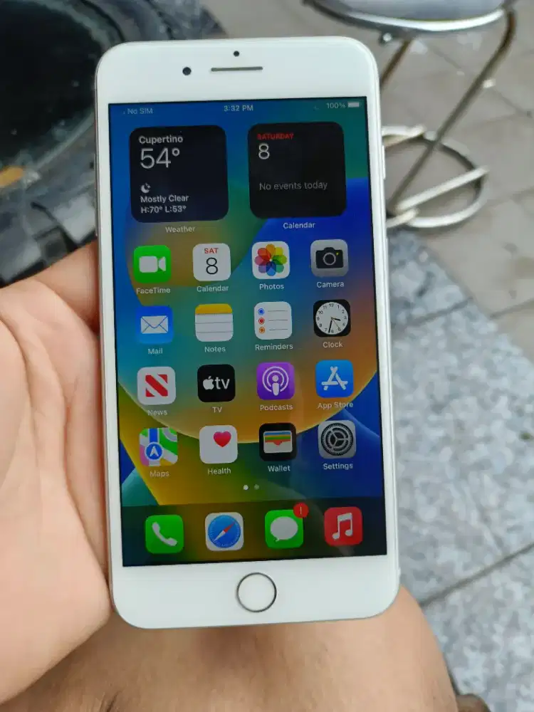 iPhone 8 Plus 256gb inter sinyal aman mulus Batangan murah !!