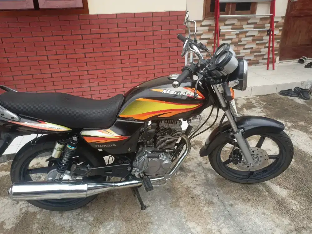 Mega pro 2003 orisinil pajak Depok hidup