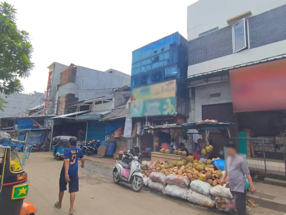 Ruko Di Pasar Jatinegara, kondisi tersewa