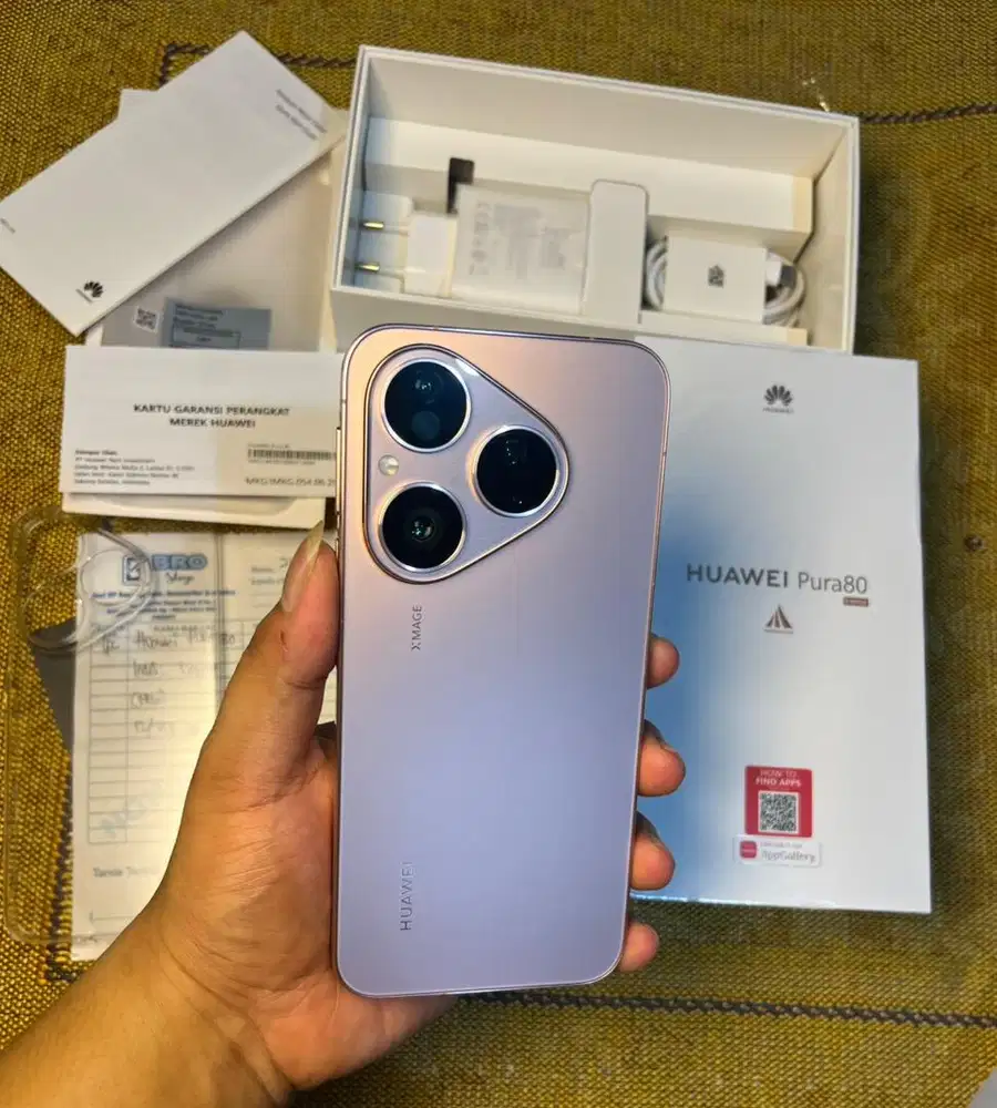 Huawei pura 80 12/256 like new