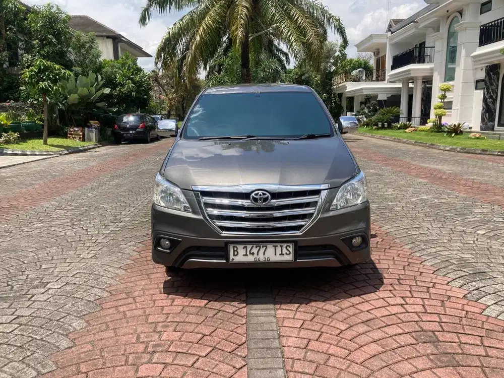 INNOVA G DIESEL MATIC 2015 ISTIMEWA