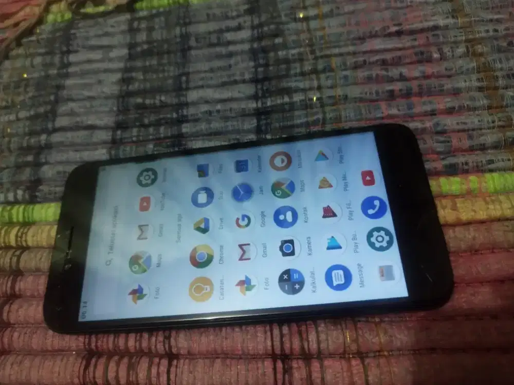 Xiaomi Mi A1 4/64gb banyak minus