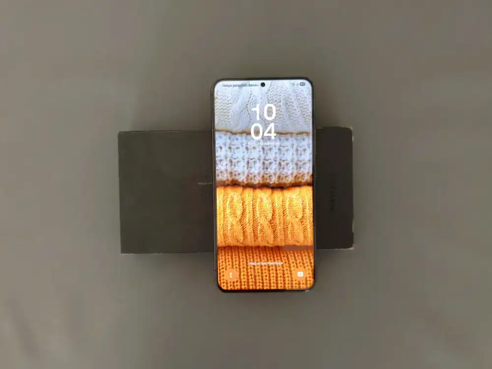 Samsung Galaxy S22+ Plus 8/256 - Fullset Istimewa, Ex Garansi Resmi