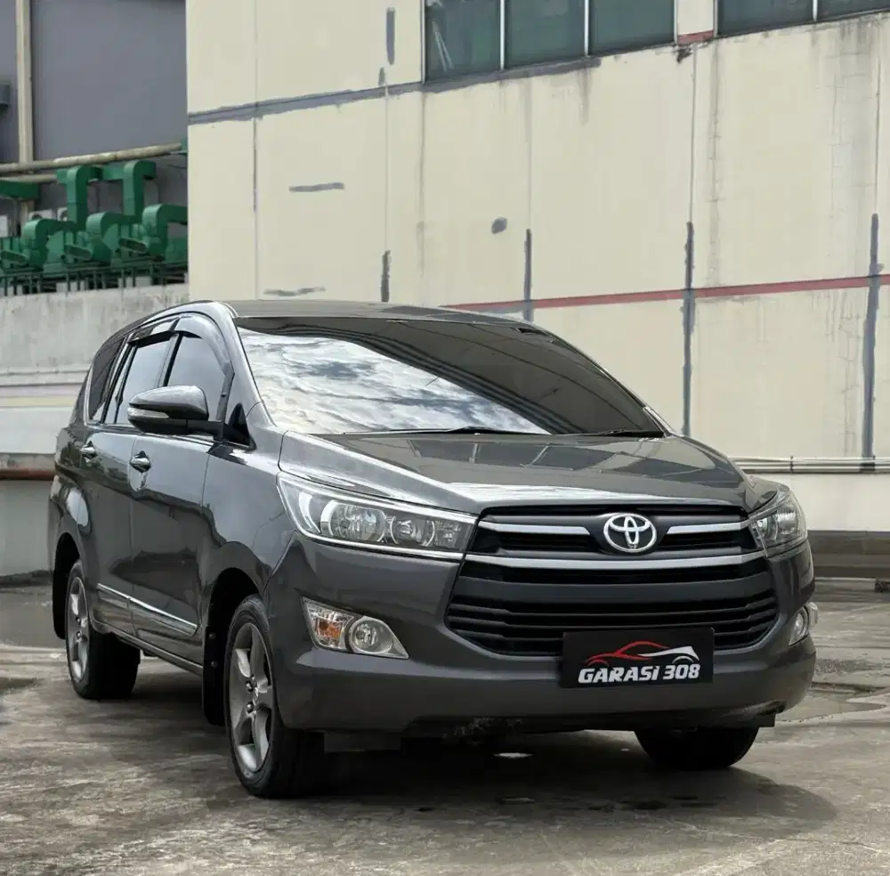 Toyota Kijang Innova 2.4 G AT Diesel Tahun 2016 Warna Abu Abu Metalik