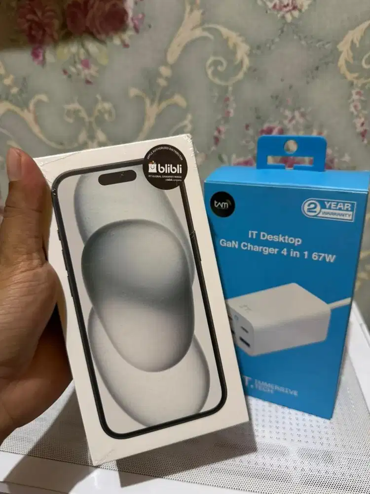 iPhone 15 128 BARU SEGEL Garansi Resmi iBox