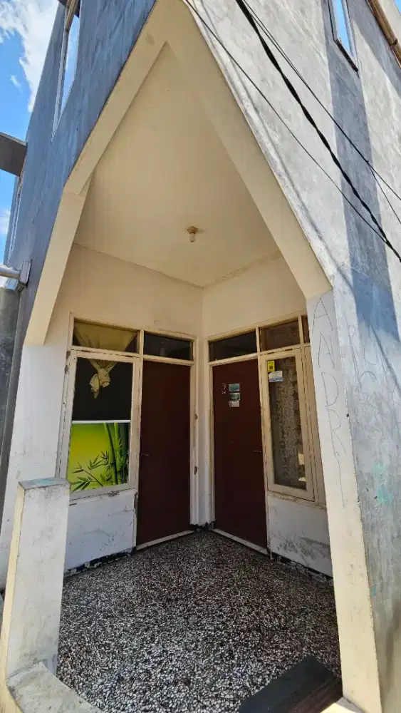 DIJUAL RUMAH KOS KOSAN LOKASI STRATEGIS