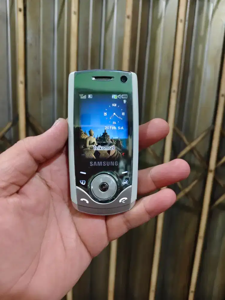 Samsung SGH-U700 Full Original mulus all operator