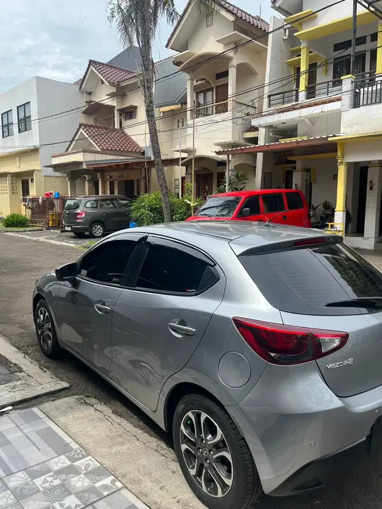 Mazda 2 Termurah 2015 sky