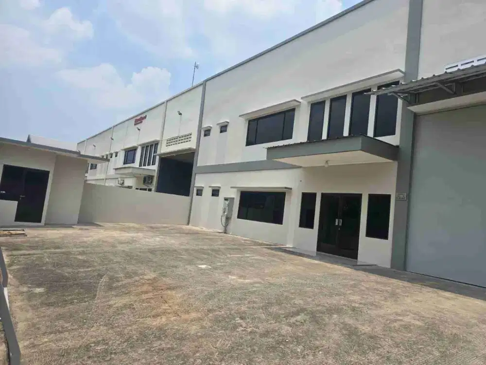 Dijual Gudang standart Pabrik Delta Silicon Lippo Cikarang