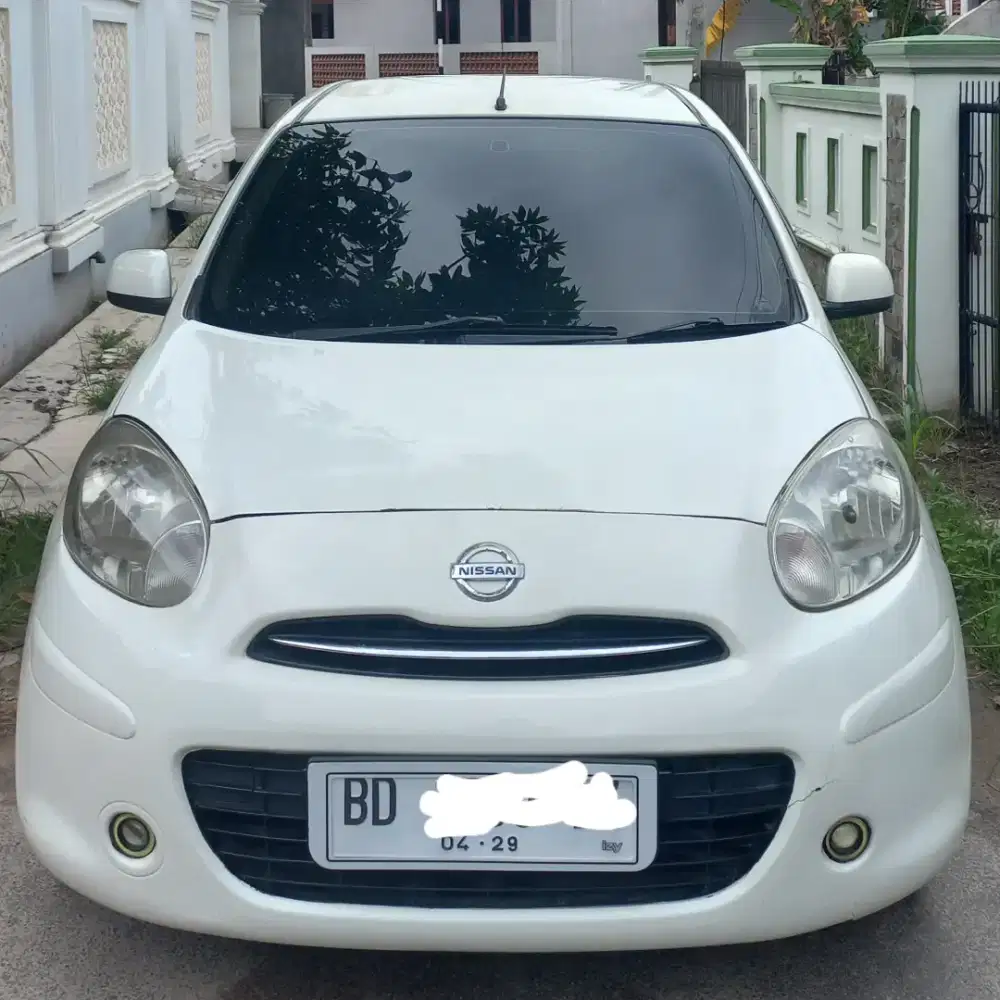 Nissan March AT Automatic 2011