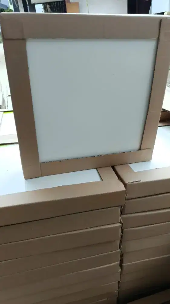 Keramik Lantai 40 x 40 Dus Polos Murah Berkualitas