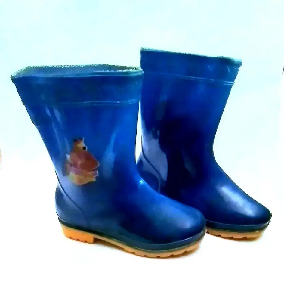 Sepatu boot TK 2x pakai