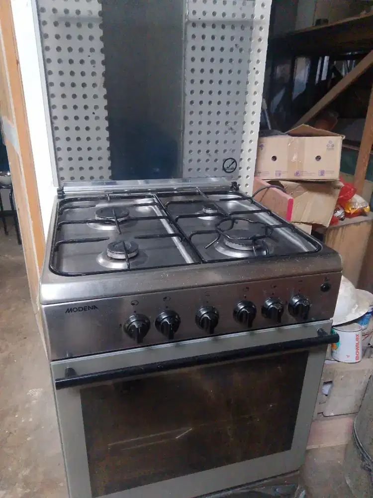 Kompor Modena Freestanding 4 tungku