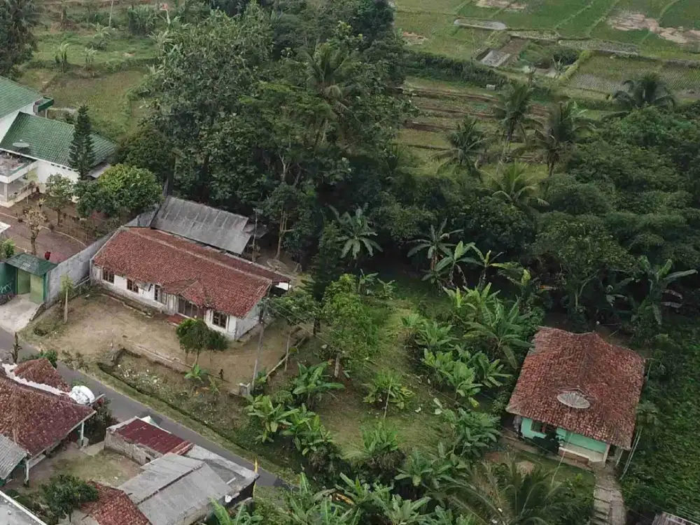 DIJUAL CEPAT TANAH DIKAWASAN CICURUG DENGAN PEMADNAGAN GUNUNG SALAK