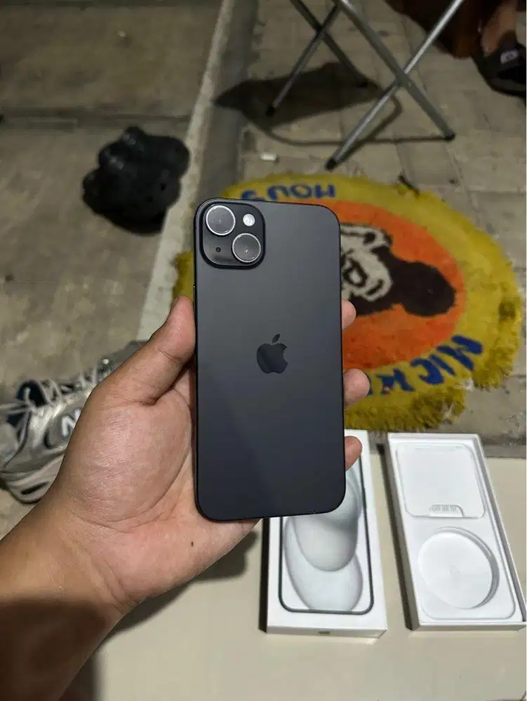 iPhone 15 Plus 128 Gb Hitam iBox