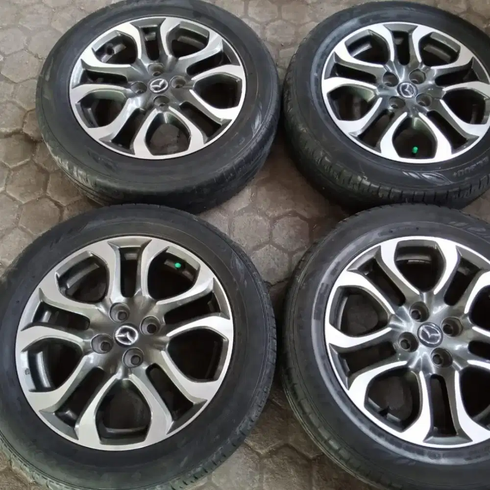 Velg dan ban mazda 2 skyactive