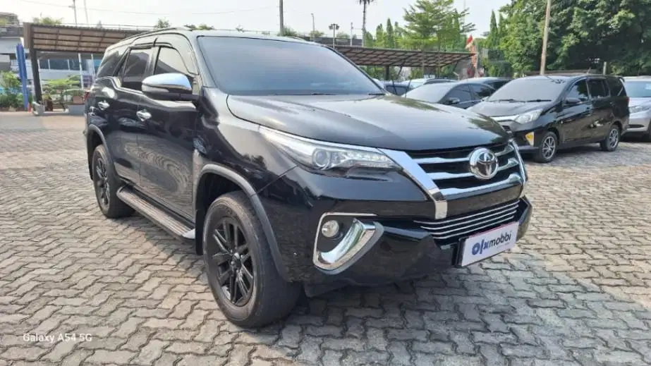 DP RENDAH Toyota Fortuner 2.7 4x2 SRZ Bensin-AT 2016 VLT