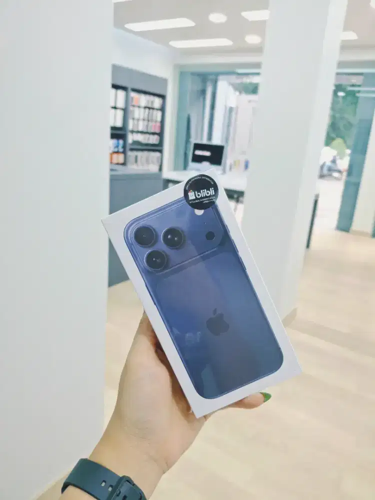 IPHONE 17 PRO 512GB BLUE