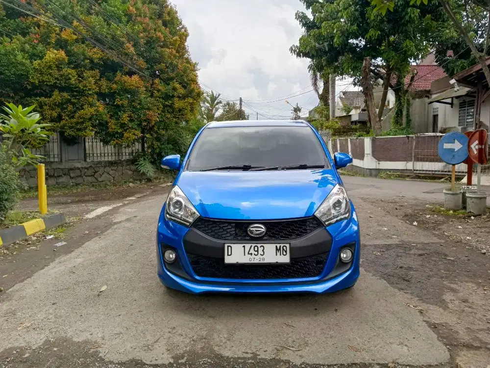 Daihatsu sirion d sport mt 2016 biru