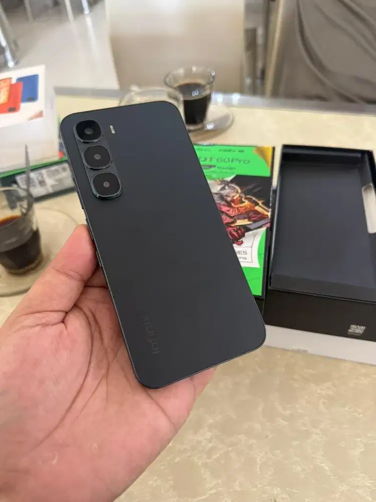 infinix Hot 60 pro 8/256gb
