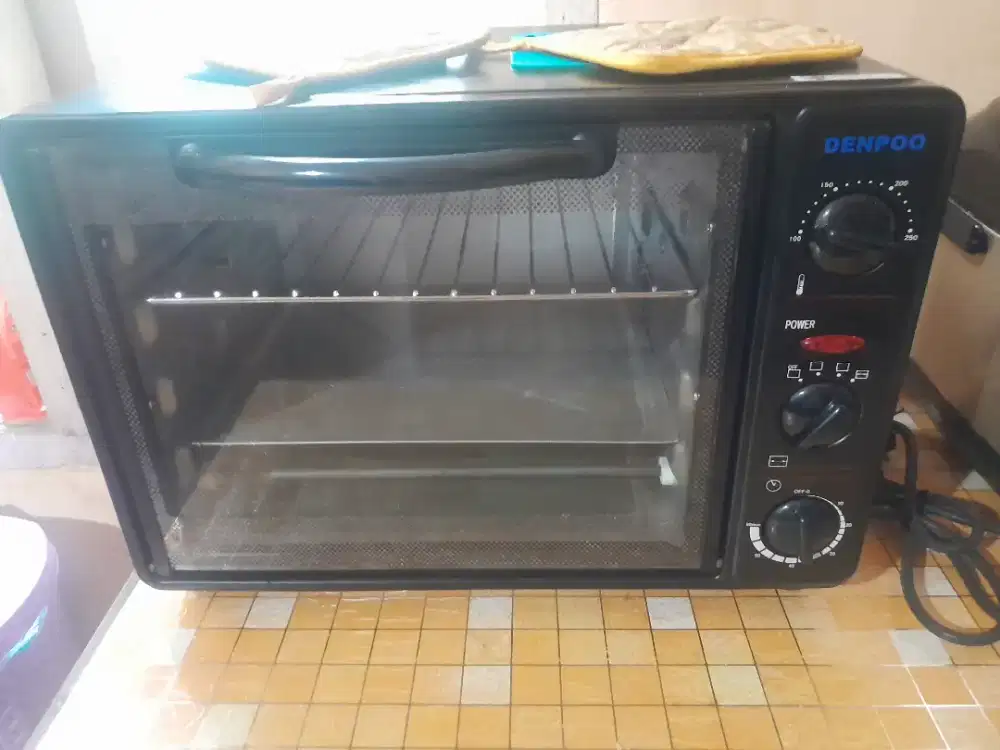 Oven Listrik Denpoo kap. 1,8 l