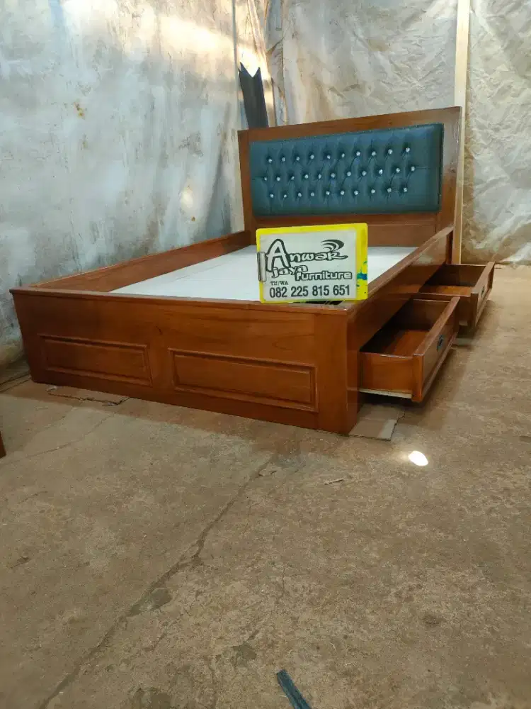Tempat tidur minimalis laci laci full kayu jati