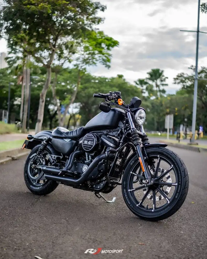 (Full Paper) Harley Davidson Iron 883 Nik 2020 Warna Hitam KM 5.000an