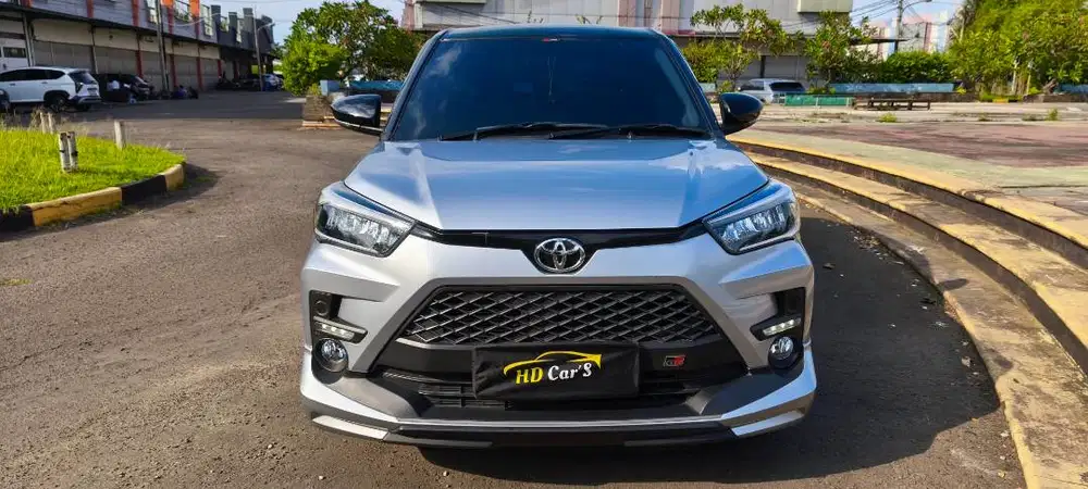 Toyota Raize 1.0 GR Turbo 2 Tone 2023 / 2024 Wrn Siler Low Km Pjk Pjg