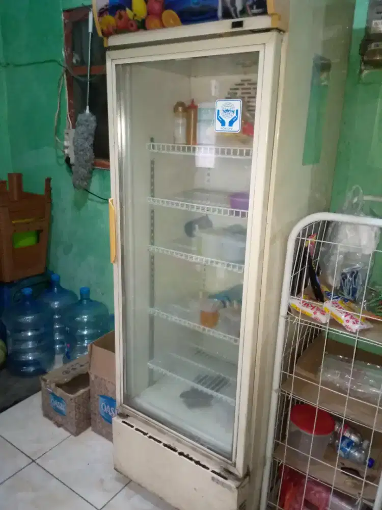 Jual show case bekas