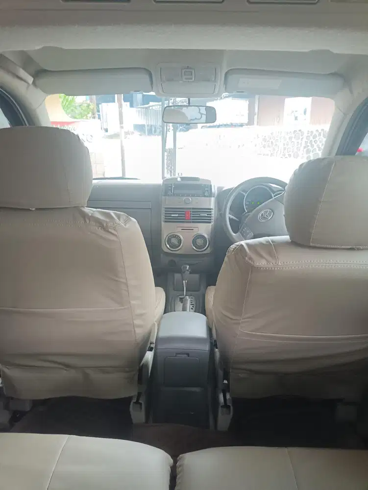 Toyota Rush 2013 Bensin