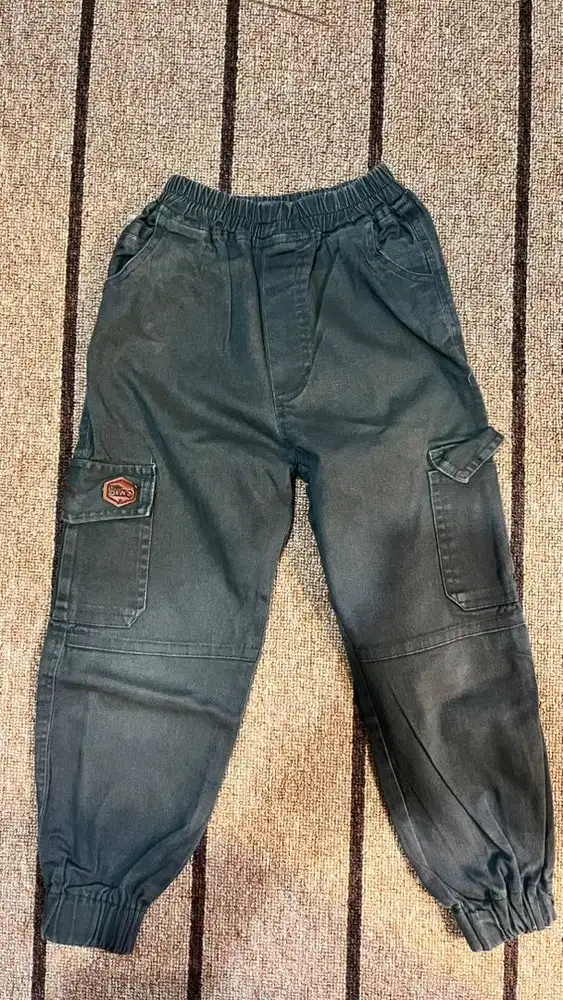Celana cargo anak
