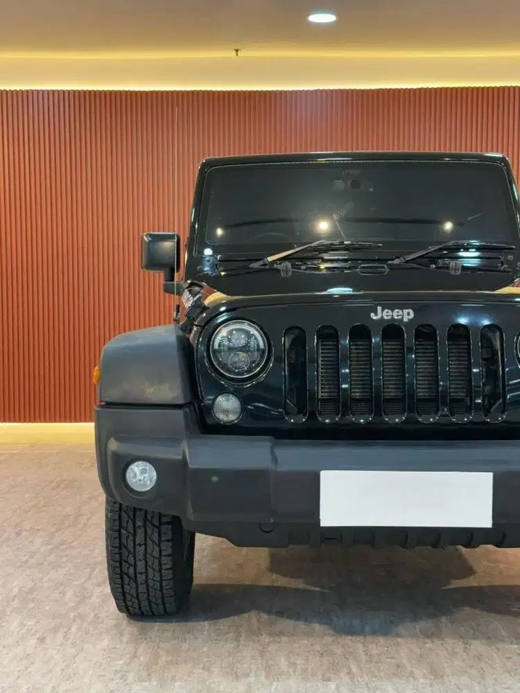 [ GARANSI 3 TAHUN ] JEEP WRANGLER RUBICON RENEGADE 3.0 AT 2015