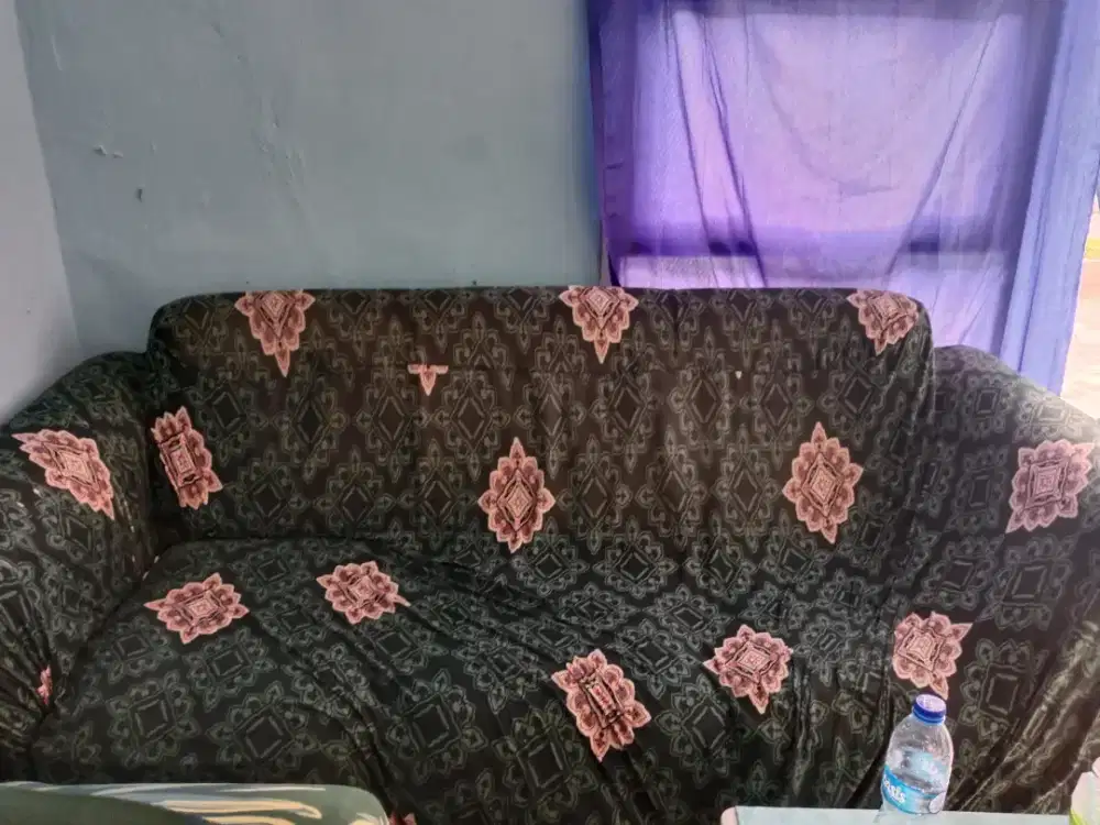 SOFA 2 SET 
(Langsung dengan 2 set)