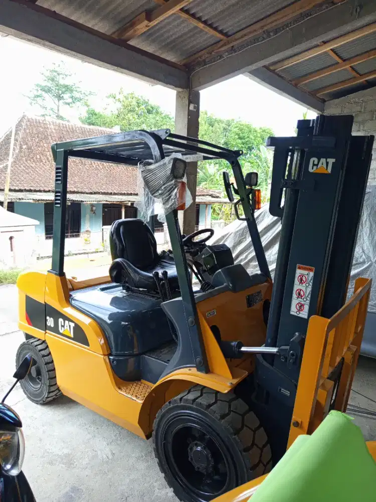 Forklift 3 Ton 2020 Caterpillar