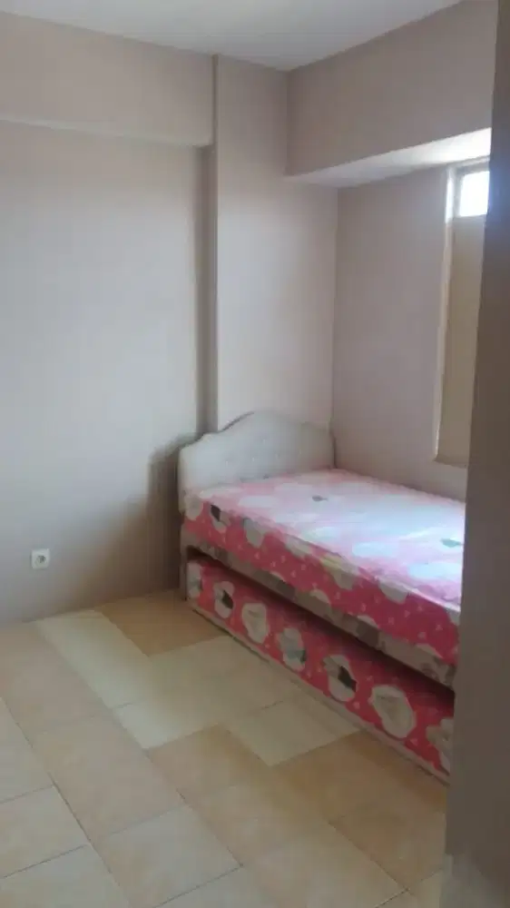 Disewakan apartemen tipe 2 br kosongan bersih murah jakarta barat