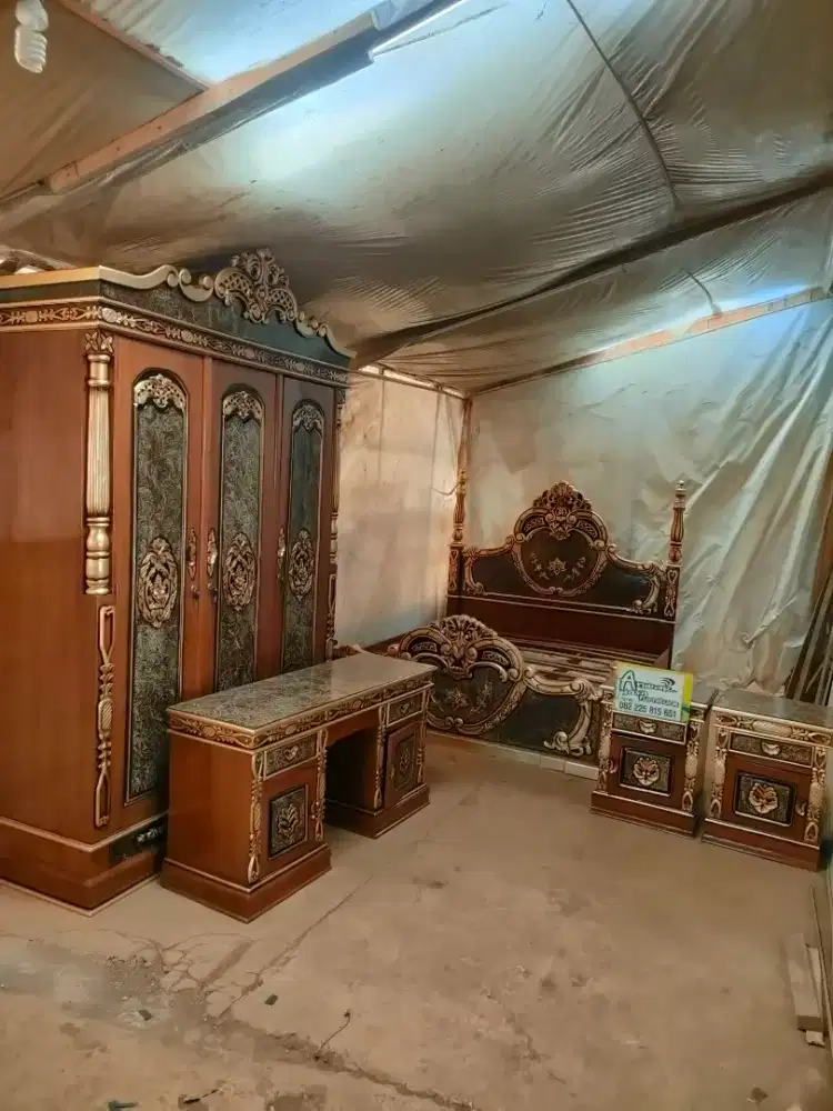 Tempat tidur set kamar ukiran cinta full kayu jati