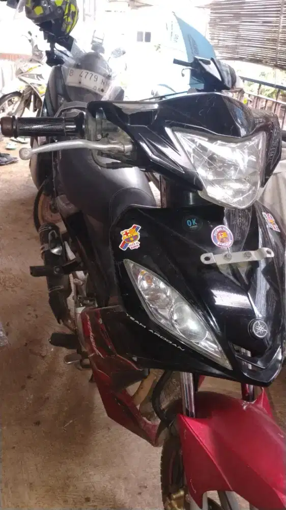 jual nih Jupiter MX old -pemakaian baret2 dikit