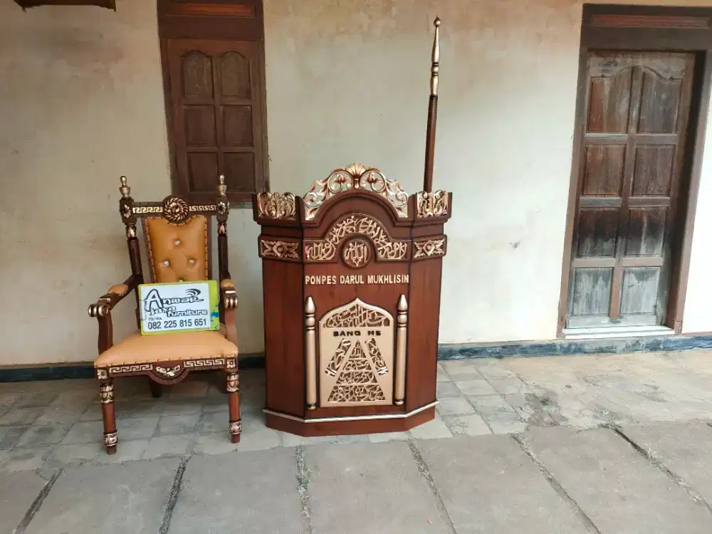Mimbar masjid podium set kursi dan tongkat full kayu jati