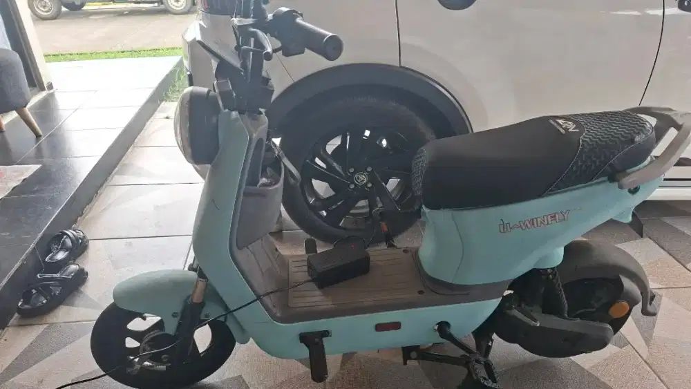 Sepeda Listrik Uwinfly DF8