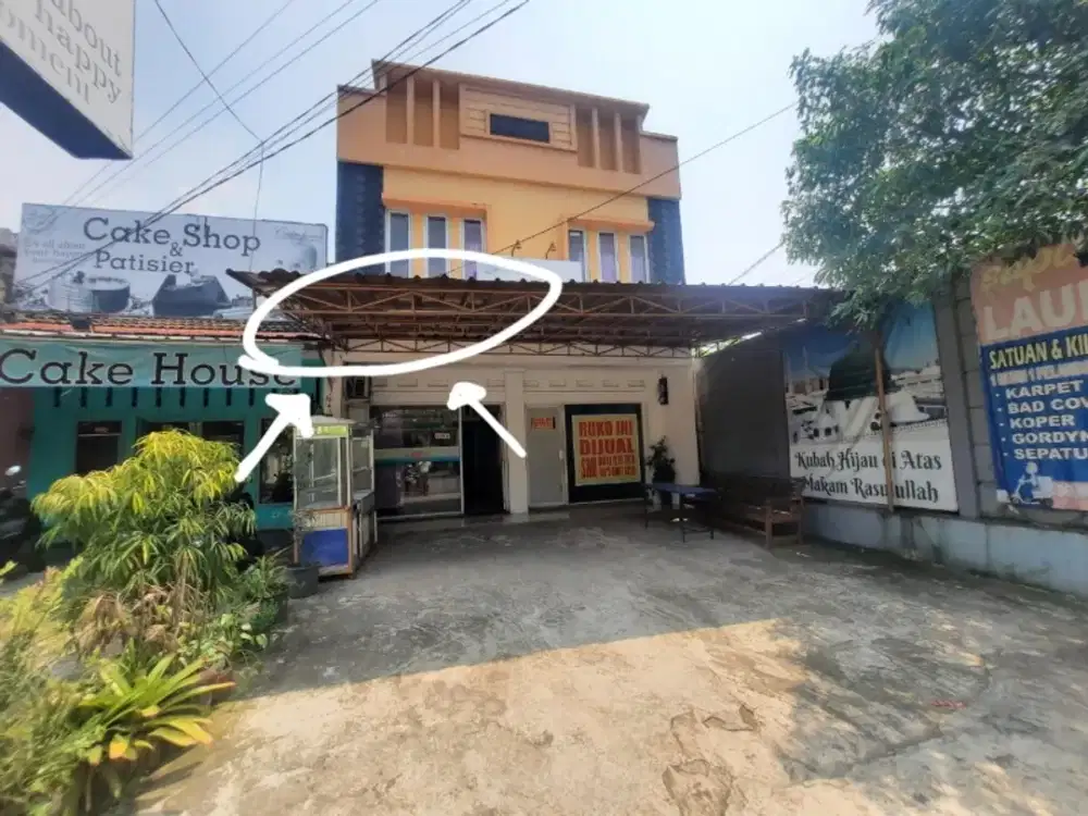 Jual Ruko gandeng luas 185 m2 di jl raya Gandul depok