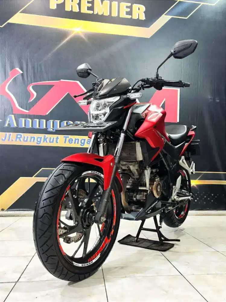 Dp 3jt an Honda New CB150R SE STREET FIRE TH 2020 Matte red gaspol