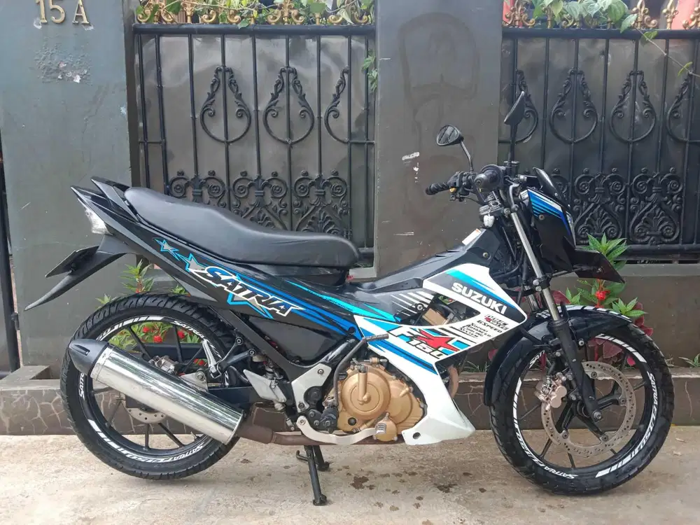 Satria Fu karbu th 2014 tinggal gas