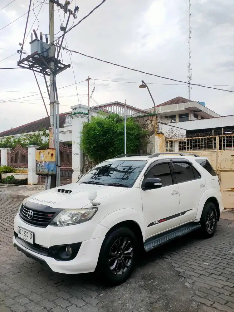 Fortuner VNT TRD Diesel A/T Facelift Original Terawat Istimewa
