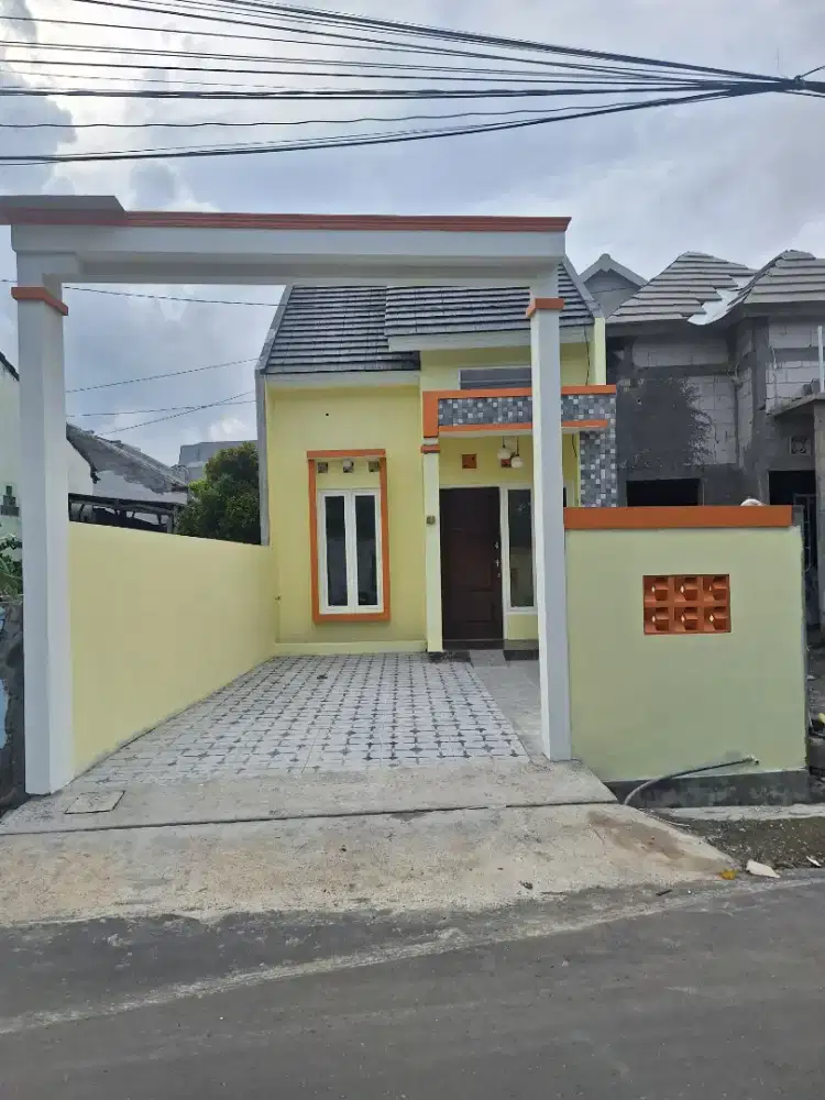 DI JUAL RUMAH BARU DI KLIPANG DEKAT UNIMUS