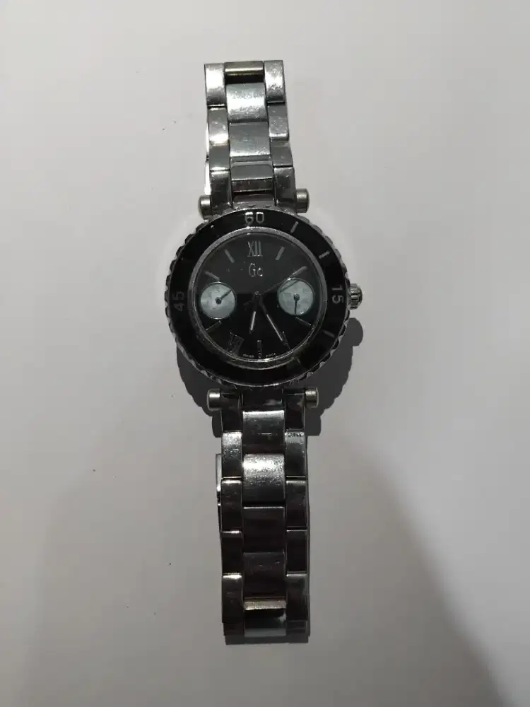 Jam Tangan Guess Collection (Gc) - Gc Silver Watch 24mm Swiss Made