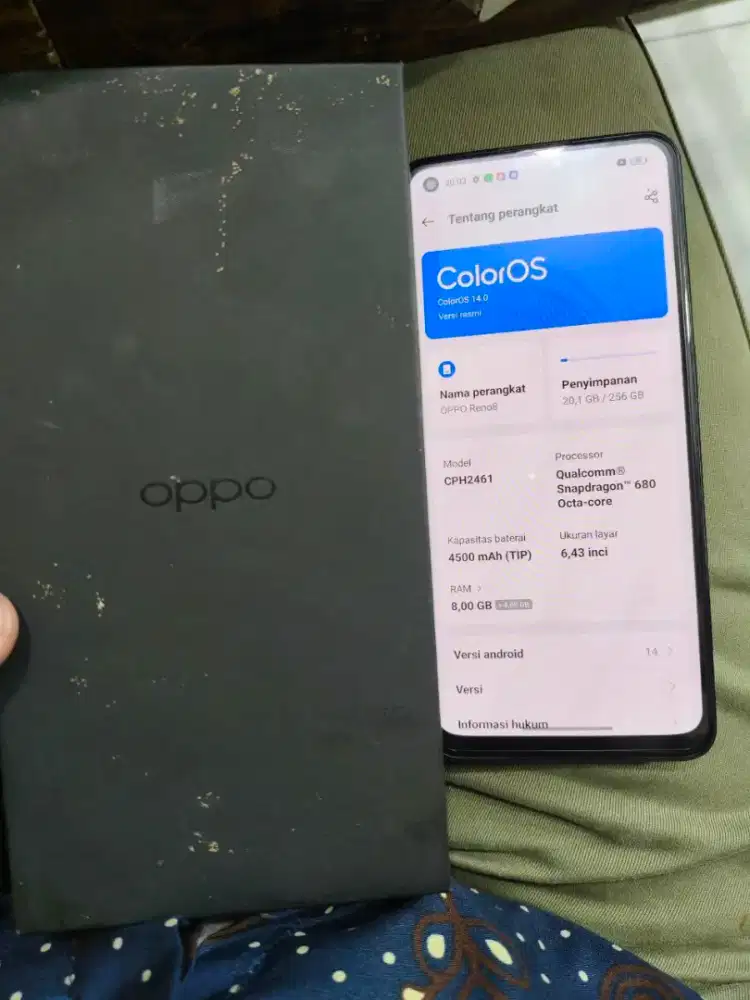 Oppo Reno 8 8/256 Resmi mulus bo minus terawat bs Tker tmabh