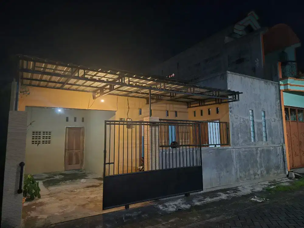 DIKONTRAKKAN RUMAH. Perumahan Puri Permata Tulungagung Blok F-41